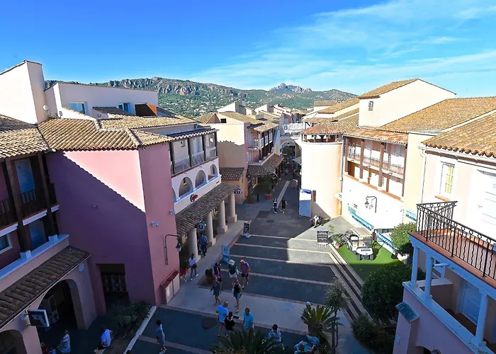 L'esquinade - Fh 012 By Interhome * Saint-Raphaël